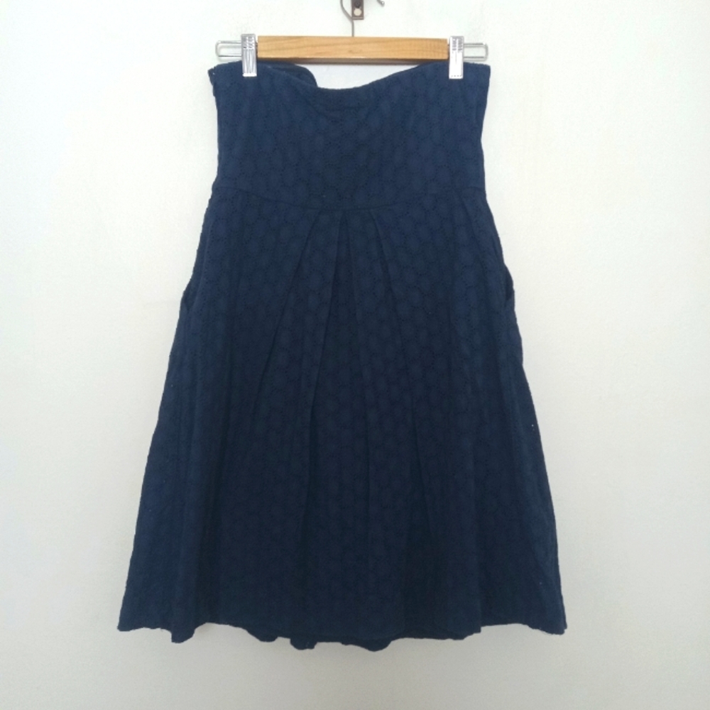The GAP Navy Blue Strapless Above The Knee Fully Lined Geometric Eyelet Dress